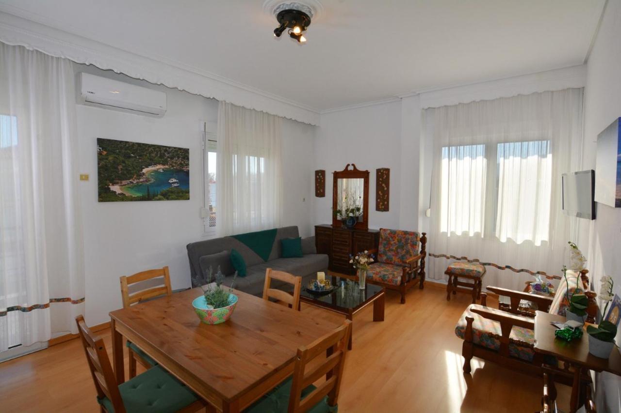 Апартаменты Zeusplace Georgia House Лептокария Экстерьер фото